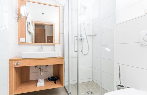 Doebriach House | Family Suites at Hotel zur Post with Breakfast & Spa Access