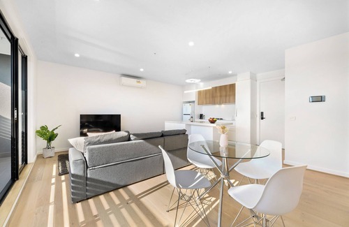 Moonee Ponds Apartment | Family-Friendly Hotel for Long Stays in Moonee Ponds