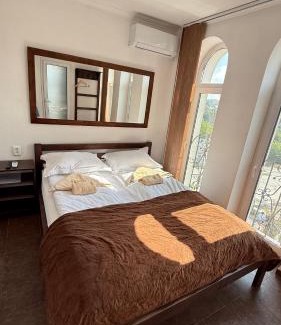 Kamenets-Podol'skiy Apartment | Family ЛюКс - Pet-Friendly Stay with Top Guest Ratings