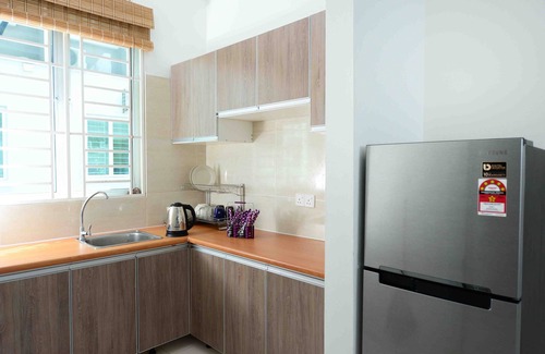 Kuah Apartment | Spacious Family Suite with Kitchen in Langkawi
