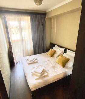 Kentron Apartment | Family-Friendly Apartment with 9.9/10 Guest Reviews