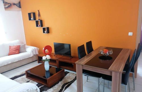 Praia Condo | Comfortable Family Apartment with Kitchen for Your Stay