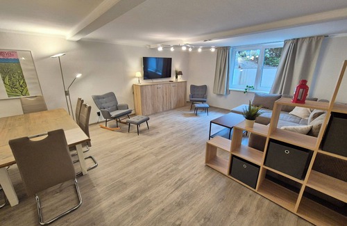 Puttgarden Apartment | Cozy Beachfront Apartment for 6 with Dog, Ideal for Surfing
