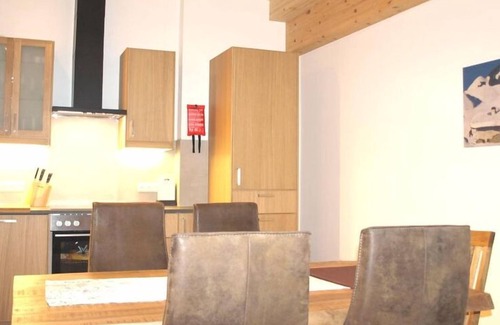 Ellmau Apartment | Ideal Family Apartment with Balcony & Kitchen at KAISERapart