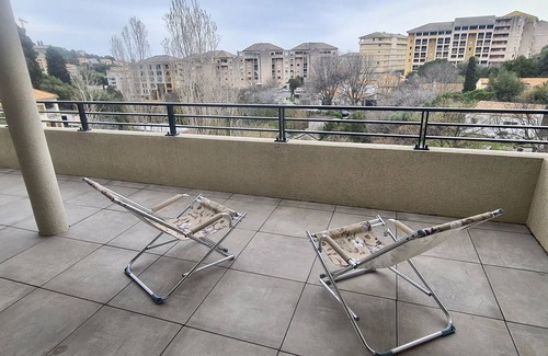 Ville-di-Pietrabugno Apartment | Family-Friendly Apartment with Kitchen in Bastia Heights