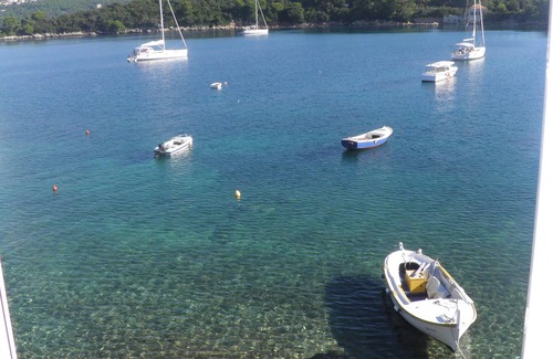 Kolocep Island Apartment | Historic Family Apartment Steps from the Sea with Ocean Views