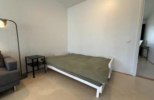 Itainen District Apartment | Family apartment with balcony and separate kitchen