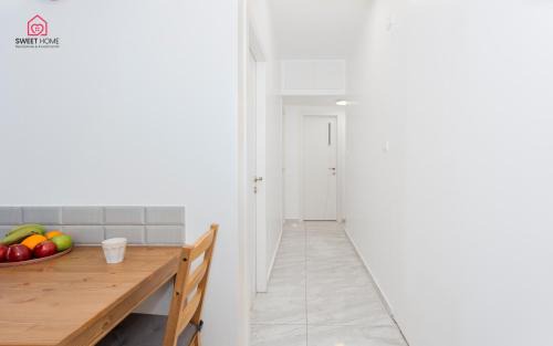 Netanya Apartment | Family-Friendly Apartment in Vibrant Netanya