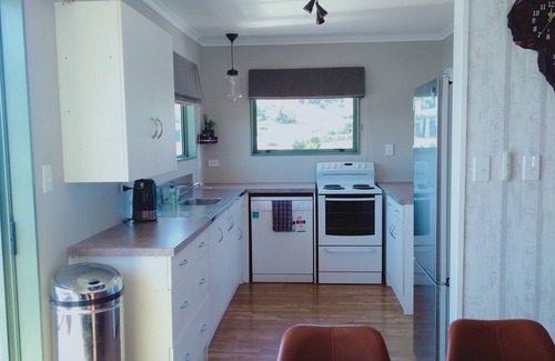 Opito Bay House | Family Beach Bach - Steps from Opito Bay & Pet Friendly
