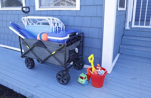 The Bluff House | Family Beach House in the Bluffs