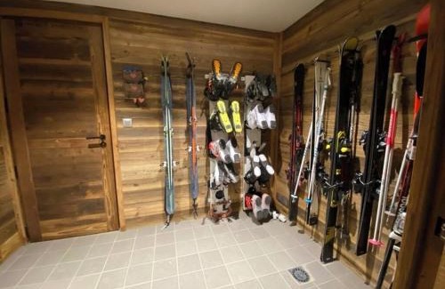 Le Bettaix House | Family Chalet at Foot Slopes Les Ménuires