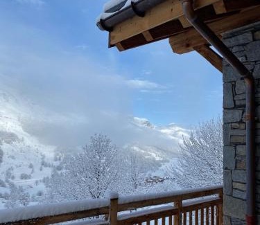 Le Bettaix House | Family Chalet at Foot Slopes Les Ménuires