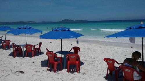 Jardim Nautilus Apartment | Discover Cabo Frio & Arraial: Pet-Friendly Family Retreat