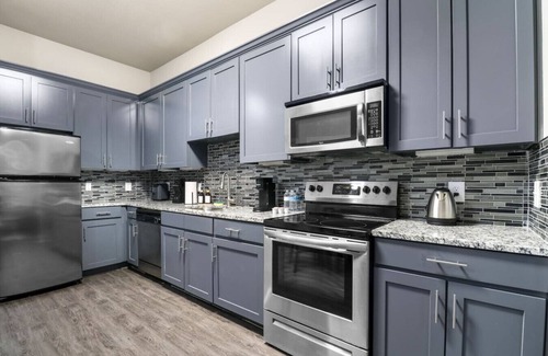 Nassau Bay Apartment | Family & Corporate Friendly Retreat: Pond View