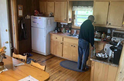 Seafoam Cottage | Oceanfront Family Cottage with Pet-Friendly Amenities
