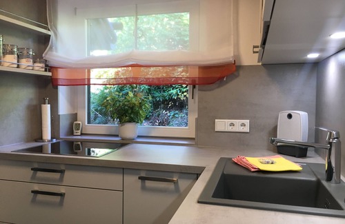 Neuastenberg House | Family-Friendly Holiday Home on Ski Slopes & Hiking Trails