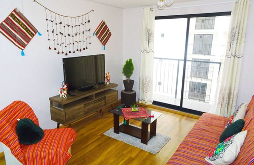 Cusco Apartment | Cozy Family Retreat in Cusco with Breakfast & Spa