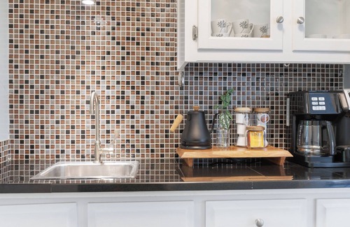 Plano House | Retreat to Plano's Cozy Poolside & Fireplace Oasis