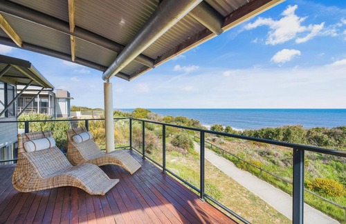 Peppermint Grove Beach House | Family-Friendly Beachhouse with Dolphin Views & Great Amenities