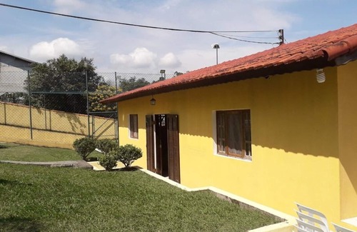 Mogi das Cruzes House | Relaxing Family Farm Retreat with Pool & Kid-Friendly Fun