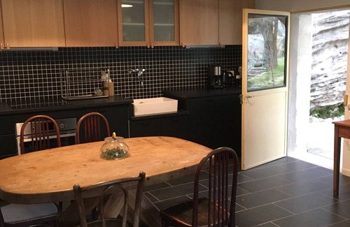 Bonnieux House | Idyllic Family Farmhouse with Pool in Luberon’s Heart