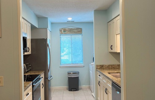 Hilton Head Island Villa | Guest Rated: Family Footprints - Beachside Fun & Amenities!