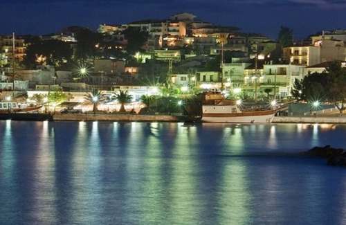 Sithonia Villa | Family-Friendly Beachfront Villa with Pool & Ocean Views