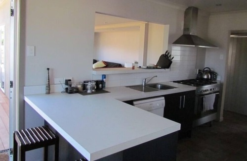 Waimarama House | Family friendly & pets allowed outside. Waimarama beach, Hawkes Bay