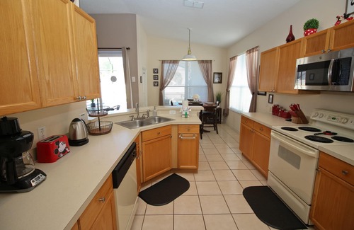 Windsor Palms House | Family Retreat with Pool, 10 Mins to Disney - Rated 10/10