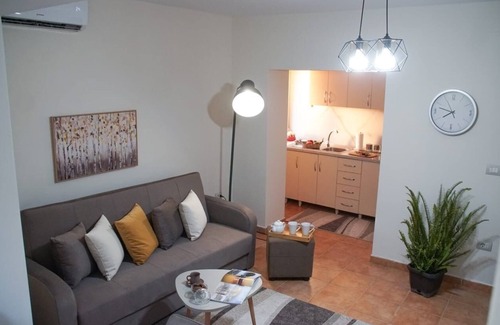 Shkoder Apartment | Family friendly , 11-minute walk from the heart of the city center.