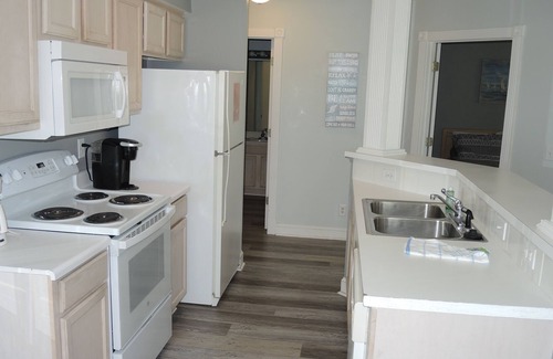 Calabash Villa | Family-Friendly 2-Bedroom Retreat with Resort Amenities