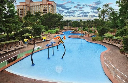 Myrtle Beach Villa | Family-friendly 2-bedroom villa with resort pools and amenities - SLEEPS 8