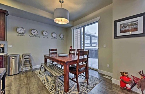 Pinebrook House | Family-Friendly Retreat with Ocean Views & 10/10 Guest Ratings
