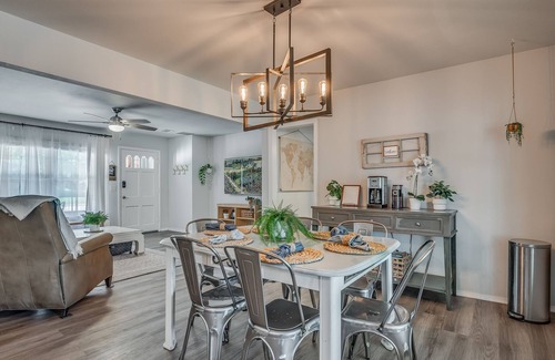 Central Oklahoma City House | Perfect Family Retreat with BBQ, Games & Spa in OKC