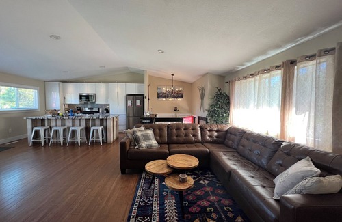 Woodmoor House | Family-Friendly Retreat with Pet Access to Front Range
