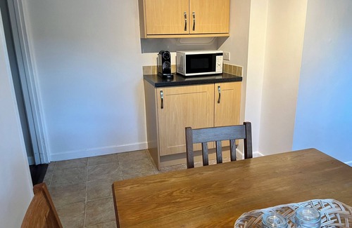 Illogan House | Family-Friendly Bungalow with Ocean View, Rated 9.8/10