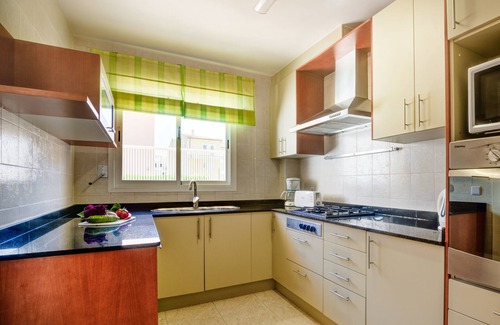 Puerto de Pollensa Apartment | Family-Friendly Apartment with Pool Near Pinewalk & Amenities
