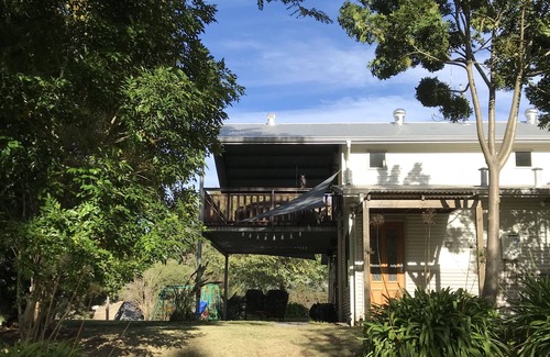 Wellington Forest House | Family Friendly Shady Retreat in Beautiful Ferguson Valley
