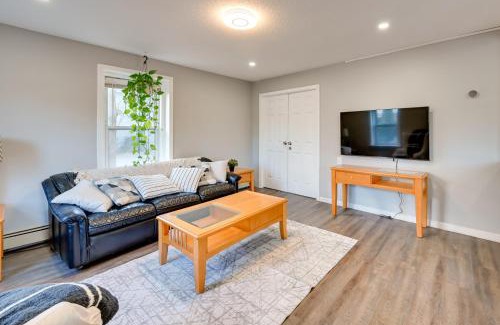 Avon House | Family-Oriented Avon Home Near Hartford with Kitchen Access