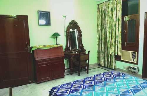 Preet Vihar Bed & Breakfast | Family-Friendly Escape with Convenient Train Access