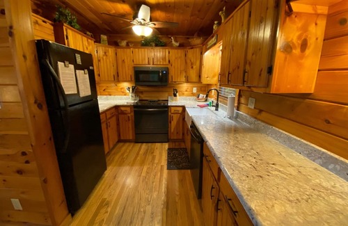 My Mountain Cabin | Family Friendly Cabin with Game Room & Great Amenities