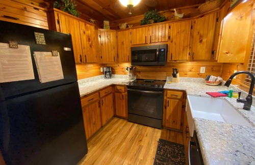 My Mountain Cabin | Family Friendly Cabin with Game Room & Great Amenities