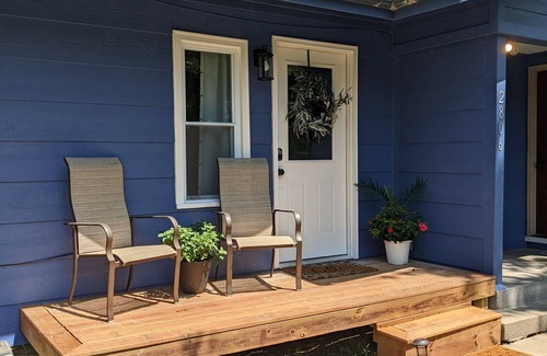 Manhattan House | Welcoming Blue Jay Ranch House Near KSU Stadium