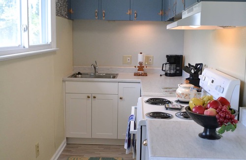 Berlin Cottage | Ideal Family Escape Near Assateague and Downtown Berlin