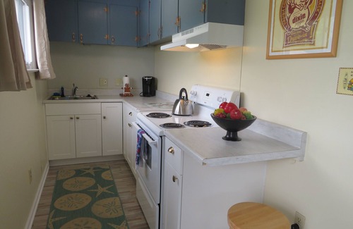 Berlin Cottage | Ideal Family Escape Near Assateague and Downtown Berlin