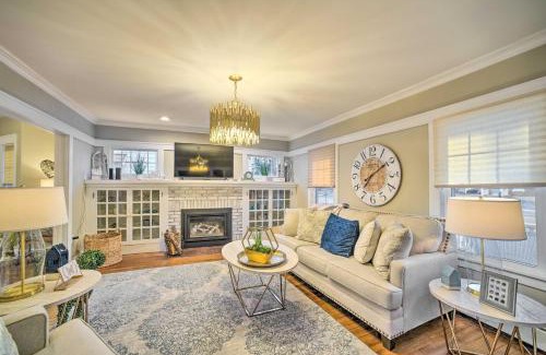Glens Falls House | Family-Friendly Glens Falls Getaway with Inviting Sun Porch