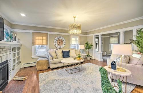 Glens Falls House | Family-Friendly Glens Falls Getaway with Inviting Sun Porch