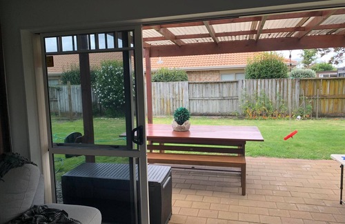 Papamoa Beach House | Ideal Family Retreat with Ocean Views and Pet-Friendly Perks