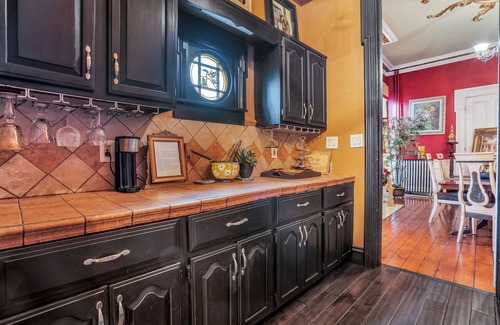 New Albany House | Family-Friendly Historic Mansion, 5 Min to Louisville!