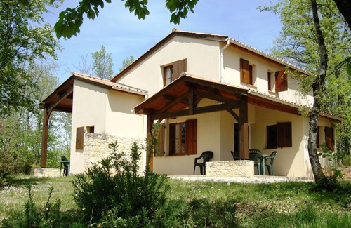 Gavaudun Villa | Family-Friendly Holiday Resort with Pool, Spa & Tennis